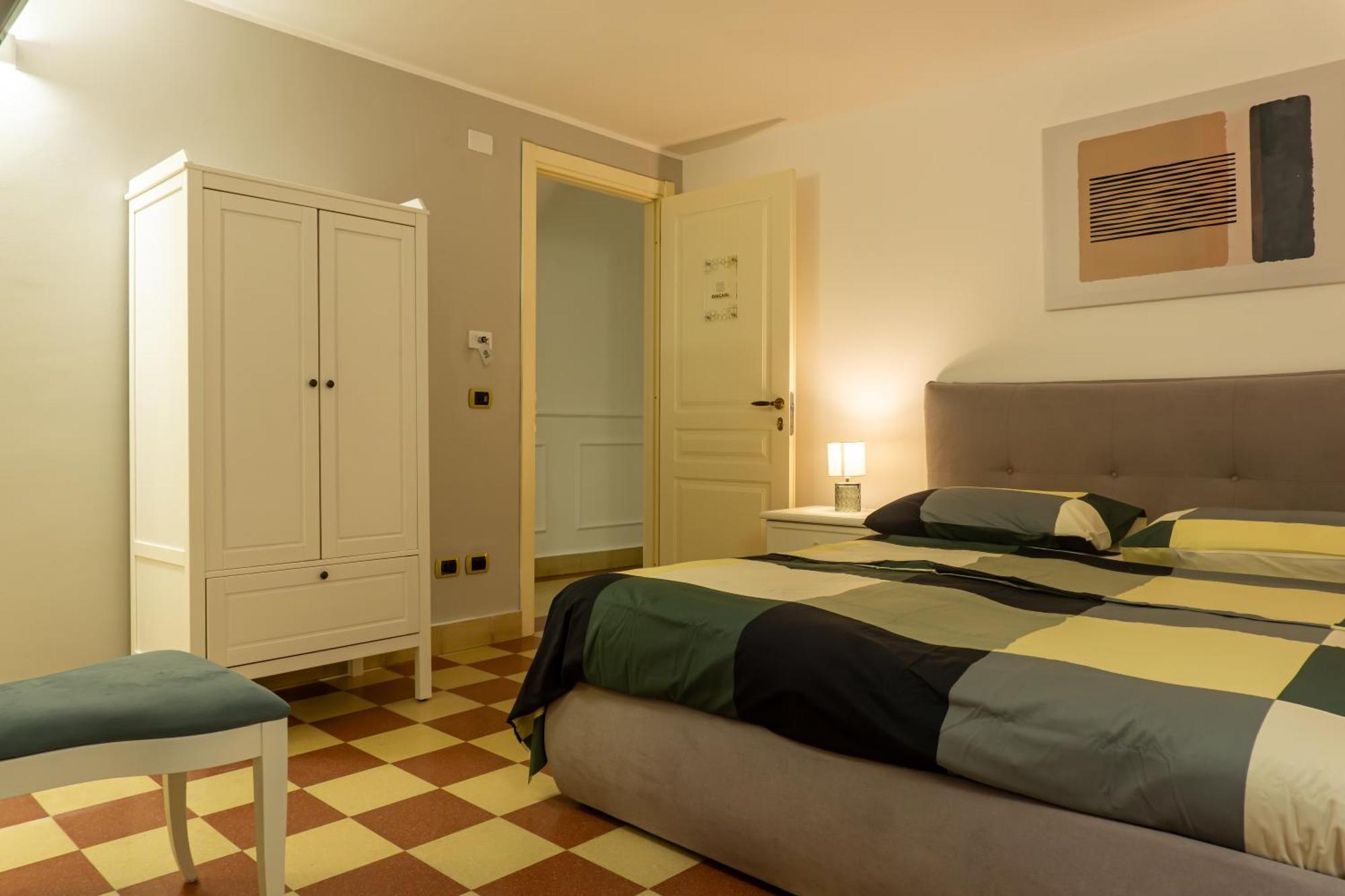 Mi Tu Apartments Катанія Екстер'єр фото